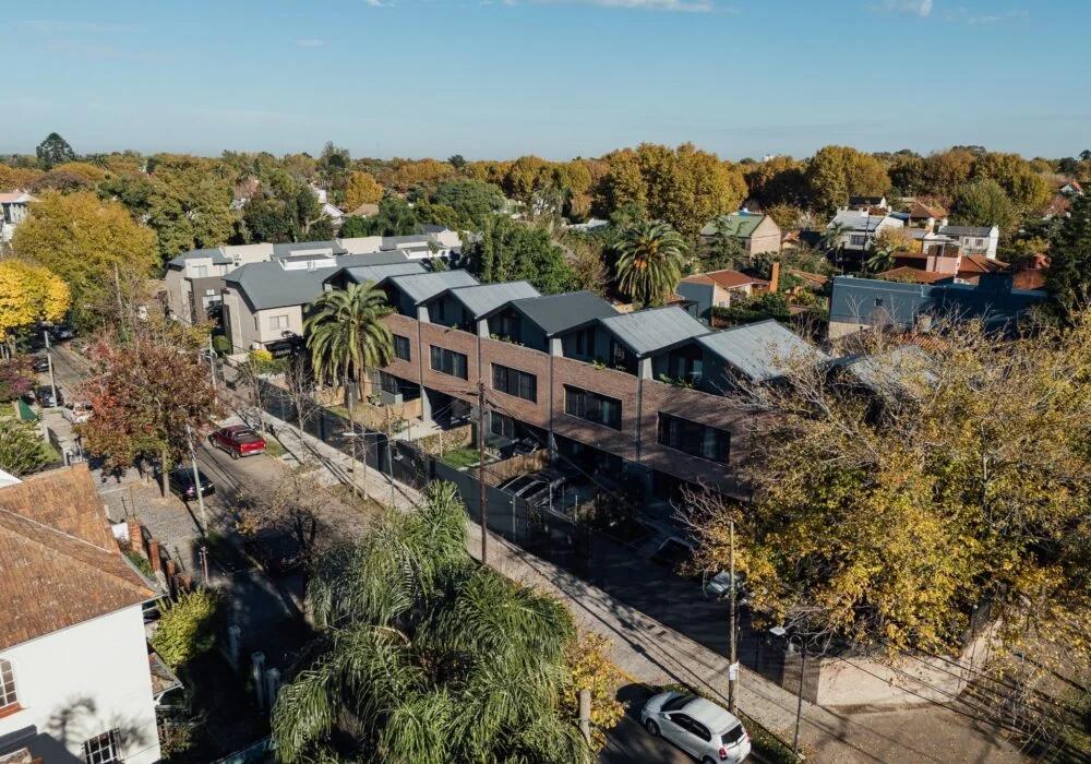 Conjunto Residencial de Triplex en Tigre - Foto 2