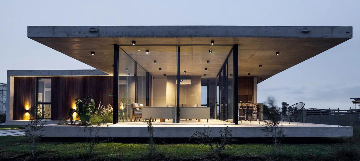 Casa Pekín: Minimalismo y pureza arquitectónica en Canning