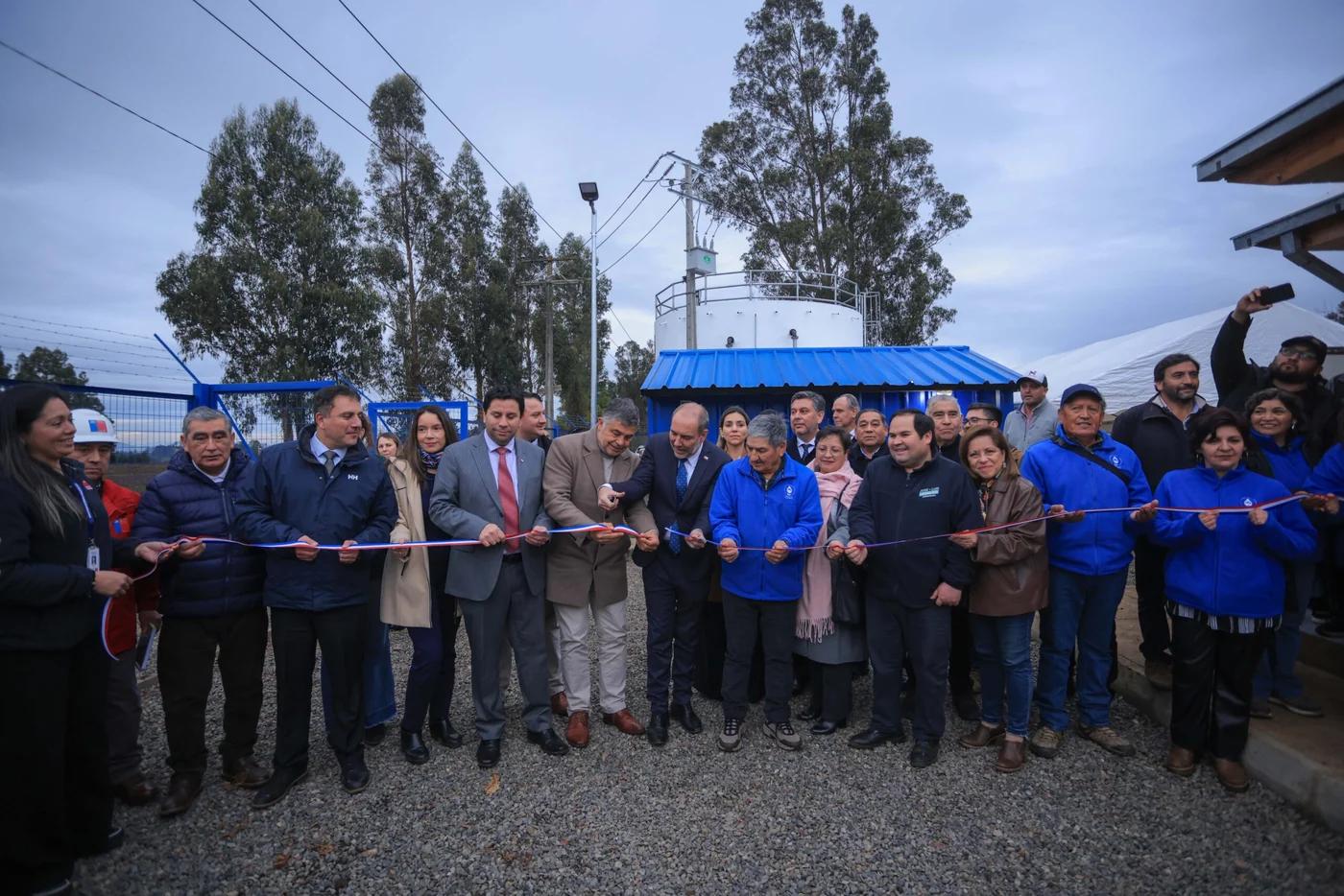 Presidente Kast y Biministro de Obras Públicas supervisan limpieza preventiva en Quebrada de Ramón ante sistema frontal