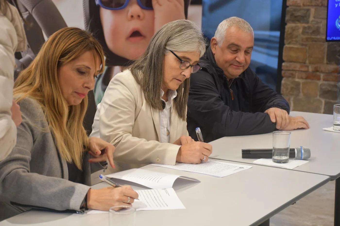 Ministerio de Transporte y Obras Públicas impulsa mejoras en seguridad vial infantil en Uruguay