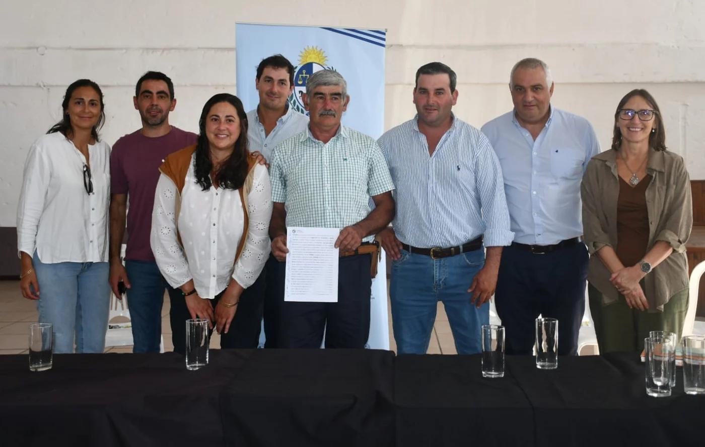 MTOP otorga 2 millones de pesos para mejorar instalaciones de instituciones sociales en San Ramón y Capilla del Sauce