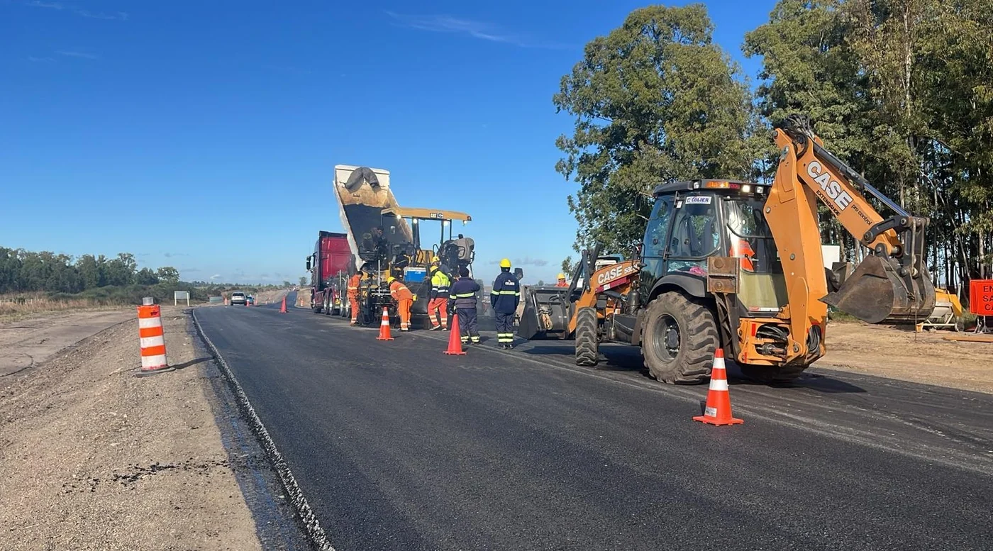 Avanza la rehabilitación vial en Ruta 7 mejorando la seguridad y conectividad