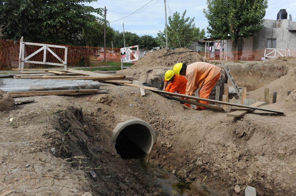 Provincia licitó obras cloacales para Marcos Paz