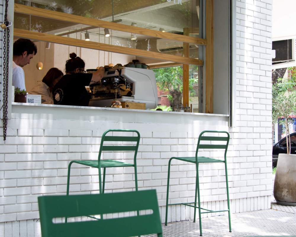 SIBA CAFÉ: Un oasis mediterráneo en el corazón de Núñez, Buenos Aires