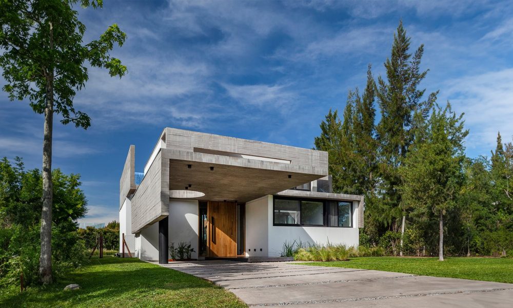 Leone Loray Arquitectura: Innovación y Elegancia Redefiniendo el Paisaje Residencial Argentino